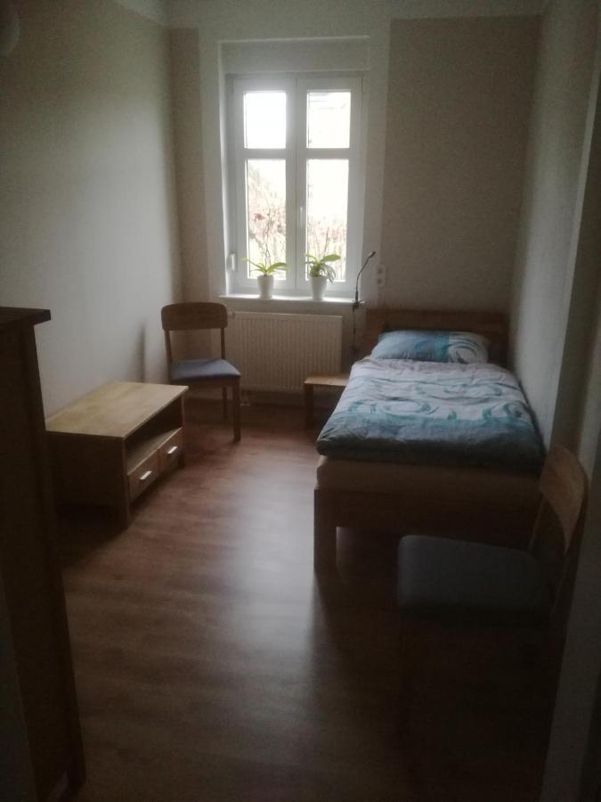 Hotel Auestrasse 94A Glauchau Esterno foto
